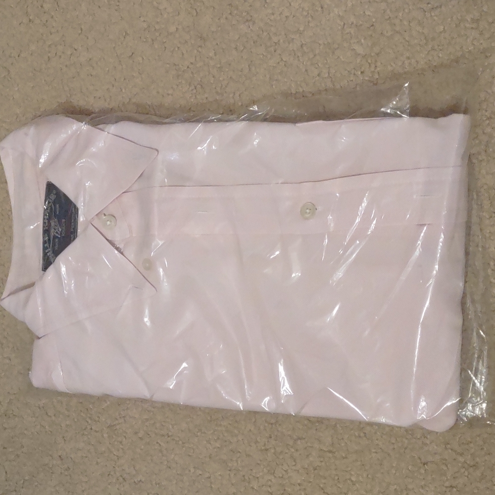 Bills Khakis Men's Button Up Dress Shirt